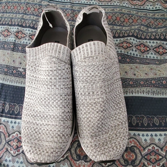 Grey DKNY Grey Jerri Slip On sneakers - Picture 3 of 7